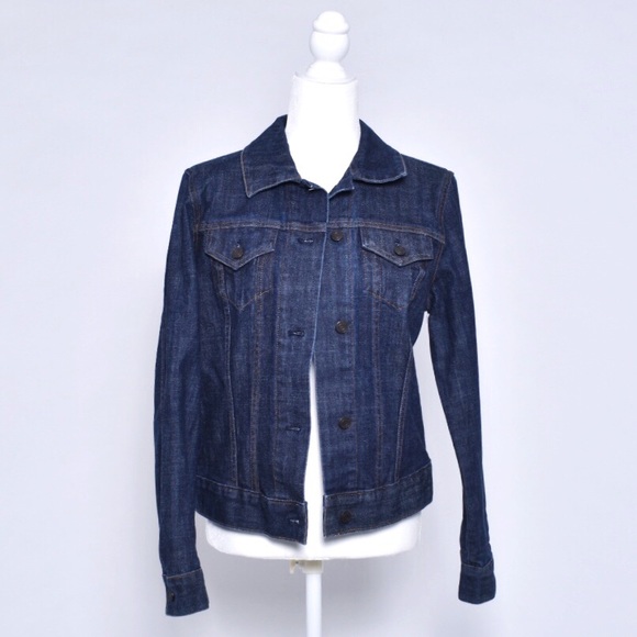 GAP Jackets & Blazers - GAP jean jacket size Medium